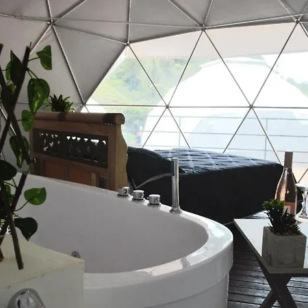 La Quinta Dimension Glamping Hotel Guatapé Exterior photo