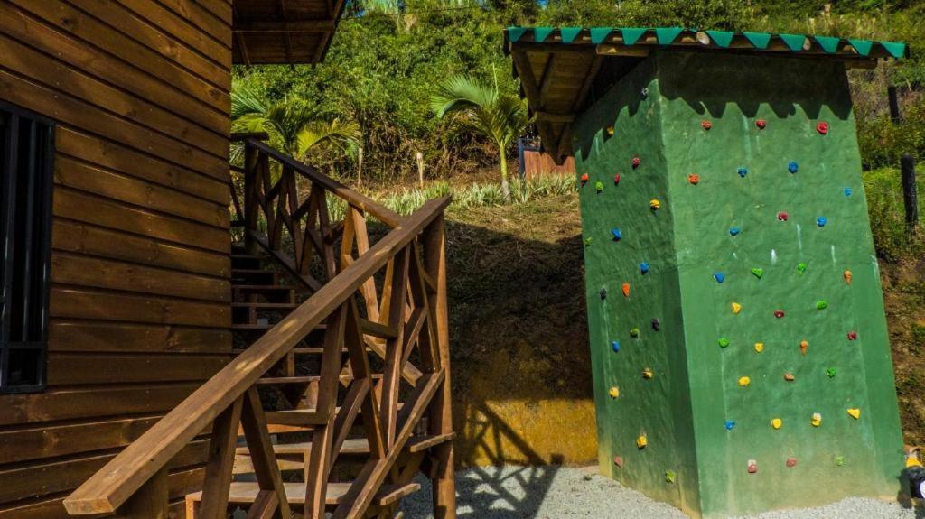 La Quinta Dimensión Glamping *