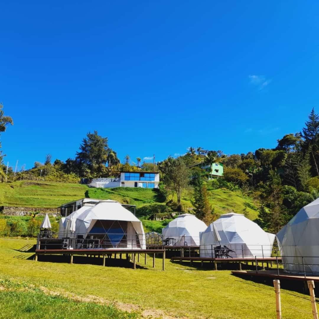 Campo de lujo La Quinta Dimensión Glamping