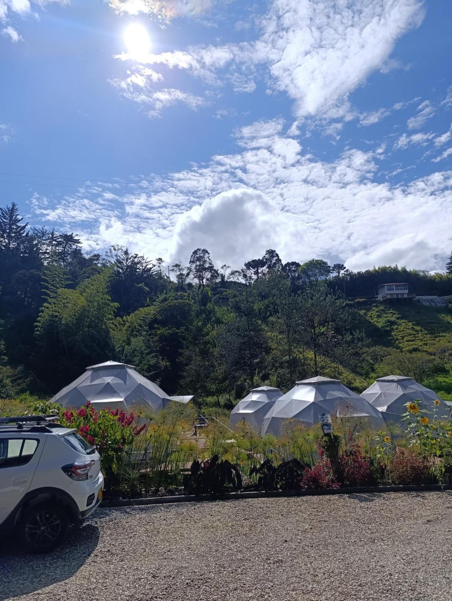 La Quinta Dimensión Glamping Campo de lujo Guatapé