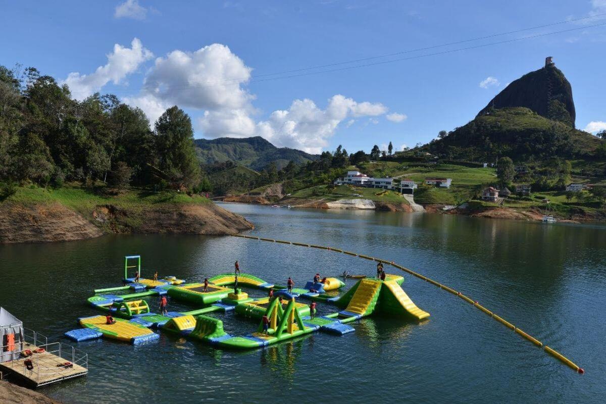 La Quinta Dimensión Glamping Guatapé
