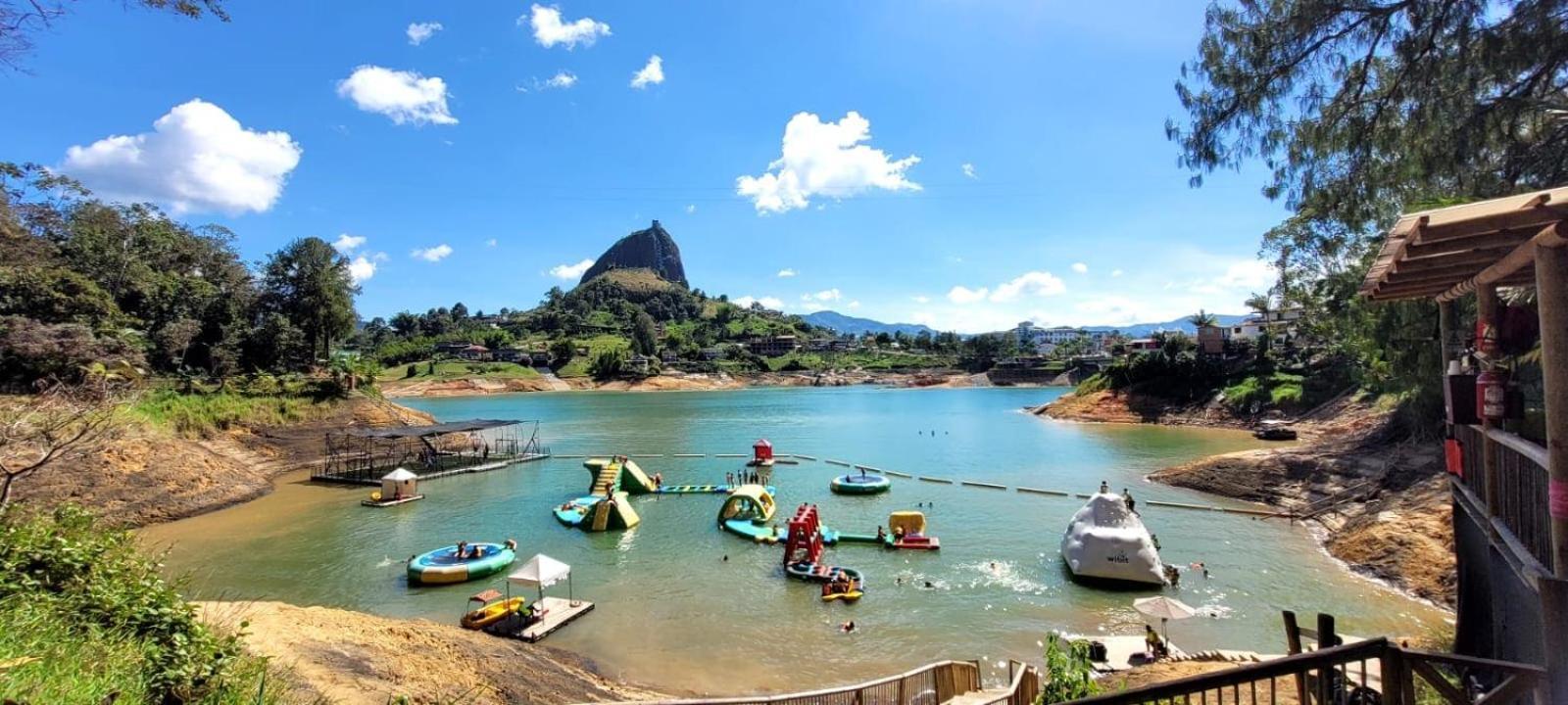 La Quinta Dimensión Glamping * Guatapé