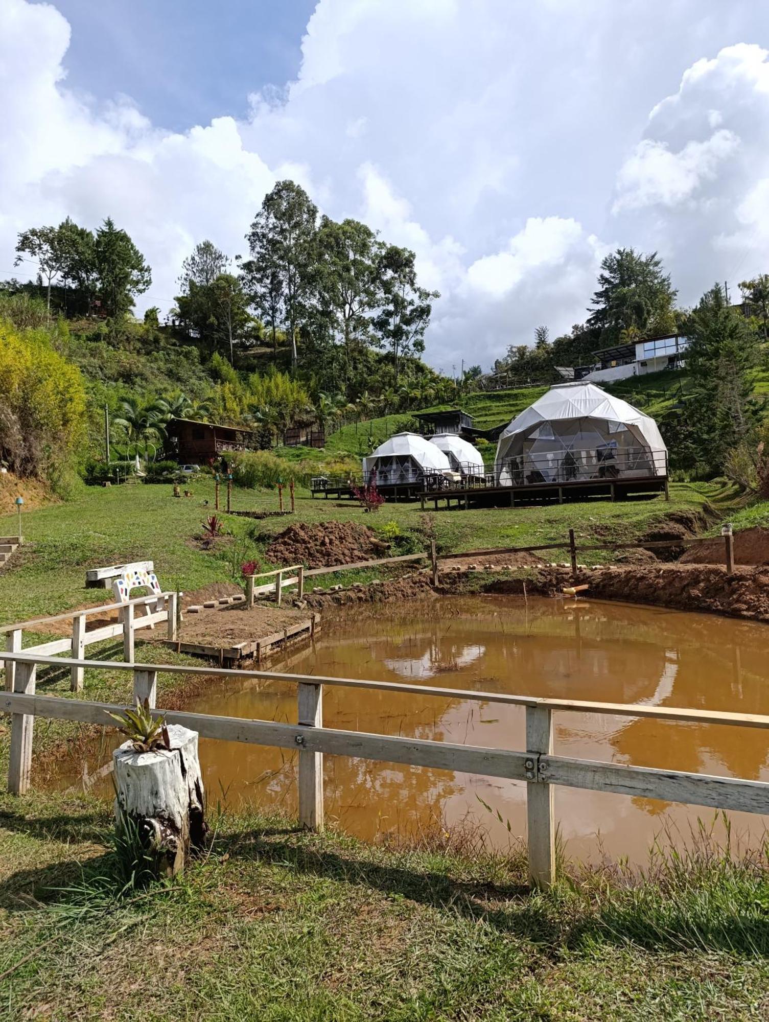 La Quinta Dimensión Glamping Campo de lujo Guatapé
