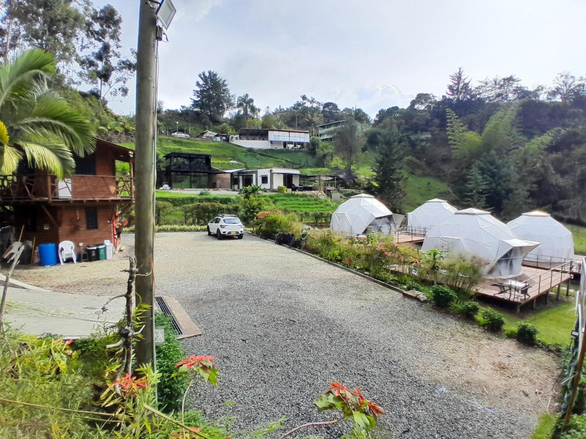La Quinta Dimensión Glamping Campo de lujo Guatapé